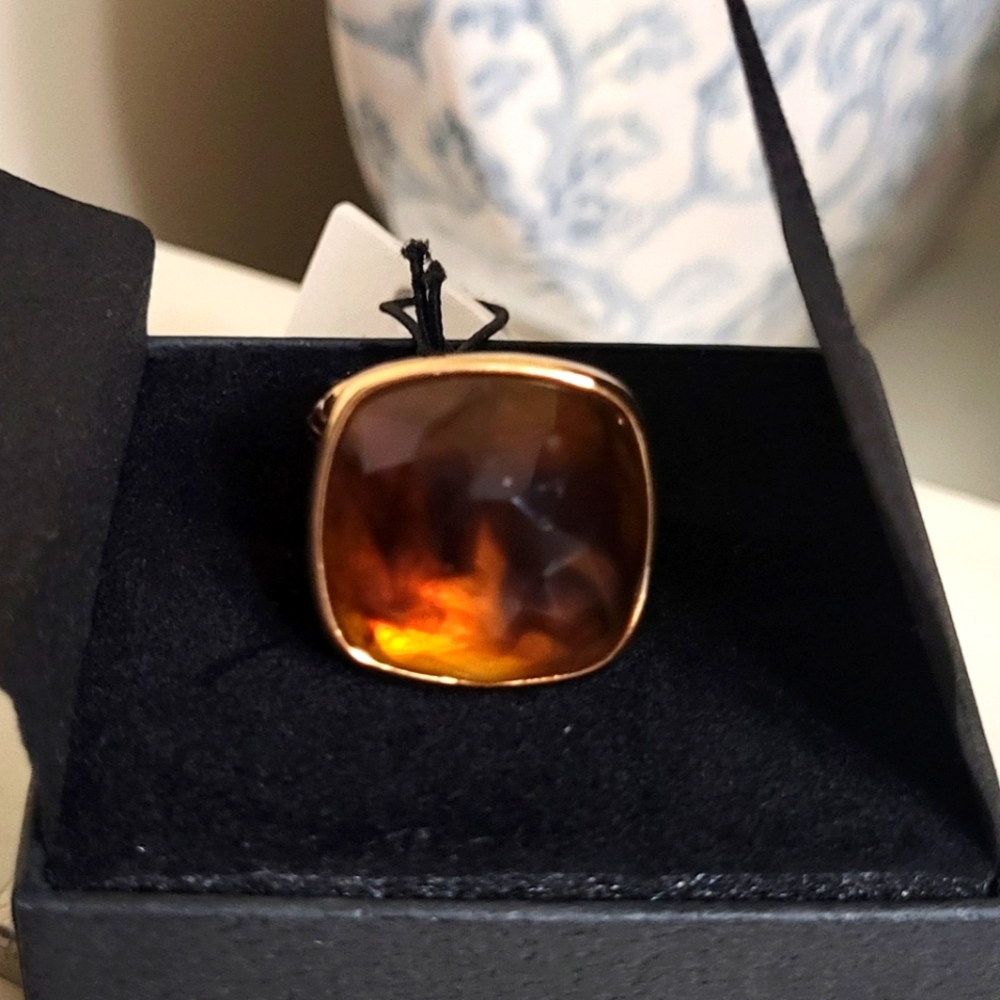 Gold and Brown Cushion Cut Ring with Elegant Design